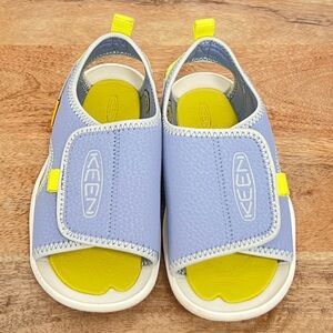 KEEN Girl Sandals